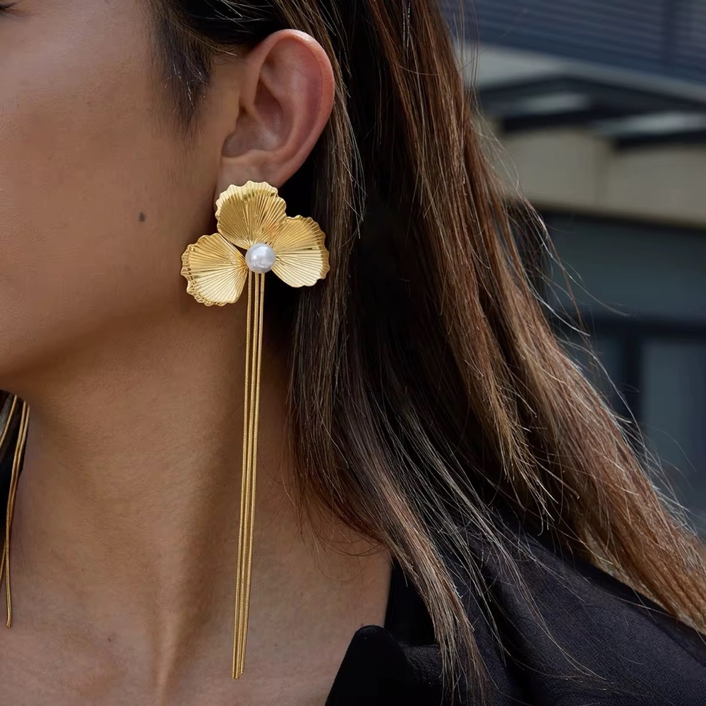 18K Gold Plated Floral Pearl Tassel Drop Earrings